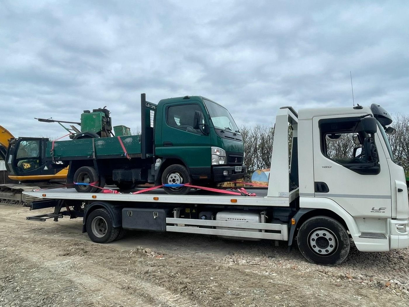 Z&Z Auto Recovery flatbed loading a vehicle in Coventry